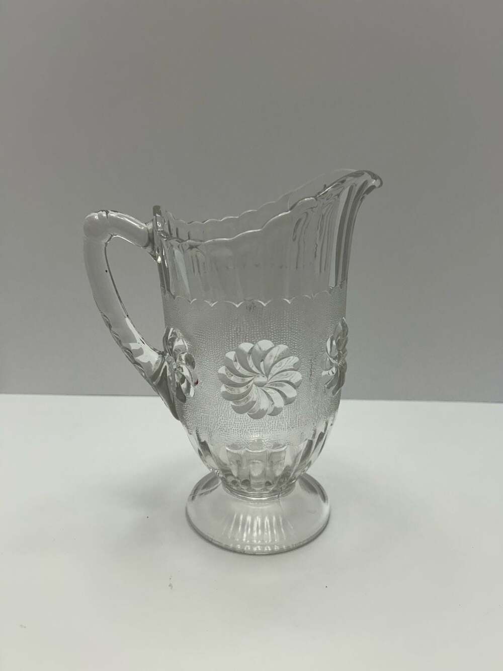 EAPG Roman Rosette US Glass Clear Creamer Floral Pinwheel Pressed Glass EUC